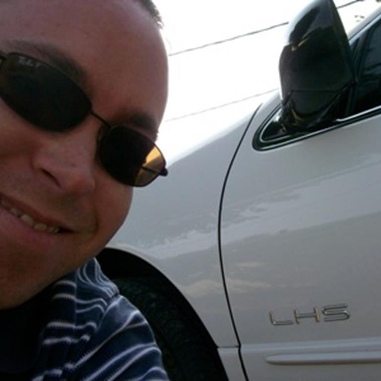 Chrysler crossfire replace subwoofer