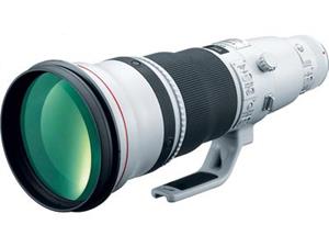 The%20Canon%20EF600mm%20f/4%20super%20telephoto%20lens%20-%20a%20pro%20sports%20photographer%27s%20favorite