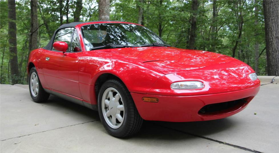 Elliot C's 1990 Mazda Miata