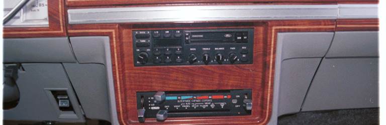 1979 Ford Country Squire Factory Radio 1979 Ford Country Squire Factory Radio