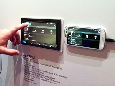 Alpine MirrorLink Android Galaxy S3 ICS-X7HD CES 2013 Crutchfield