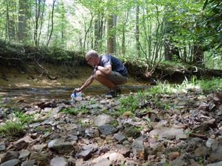 Applachian Trail Ken hiker