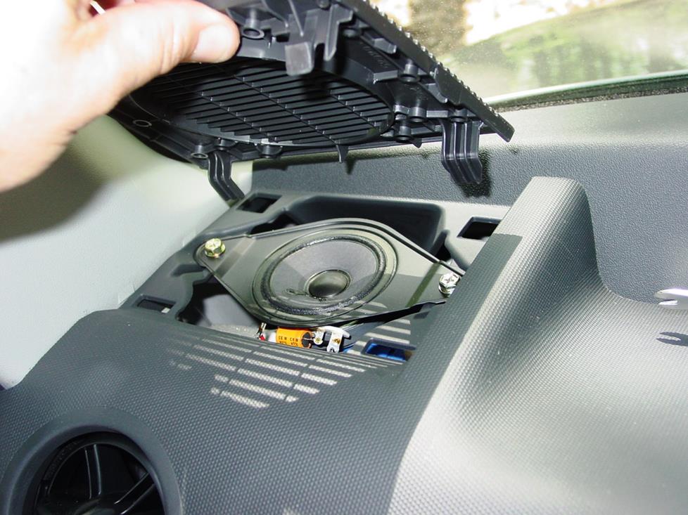 How to Install New Audio Gear in Your 2004-2006 Scion XB