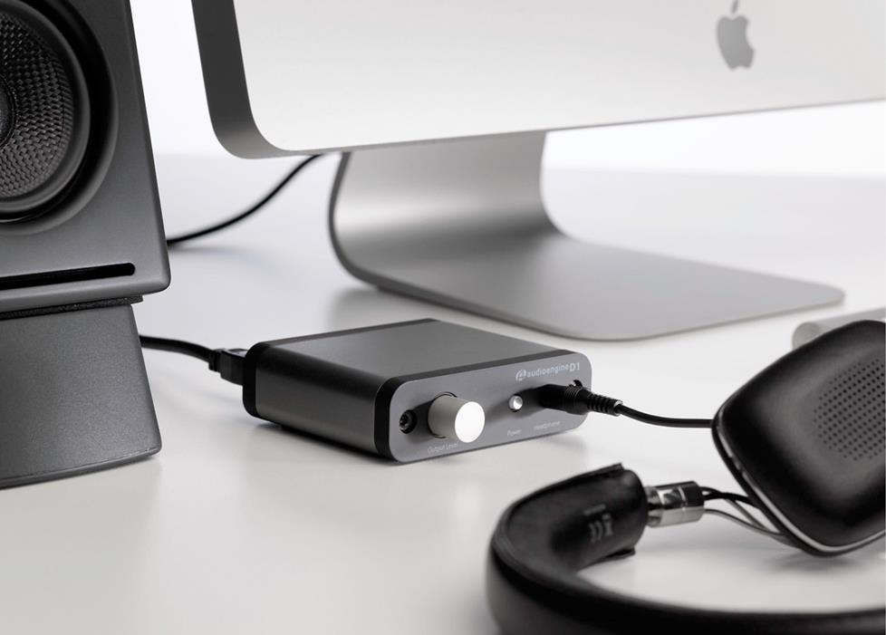 Audioengine D1 DAC/headphone amplifier