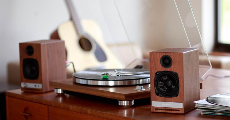 Audioengine HD6/TEAC TN-400S Bundle