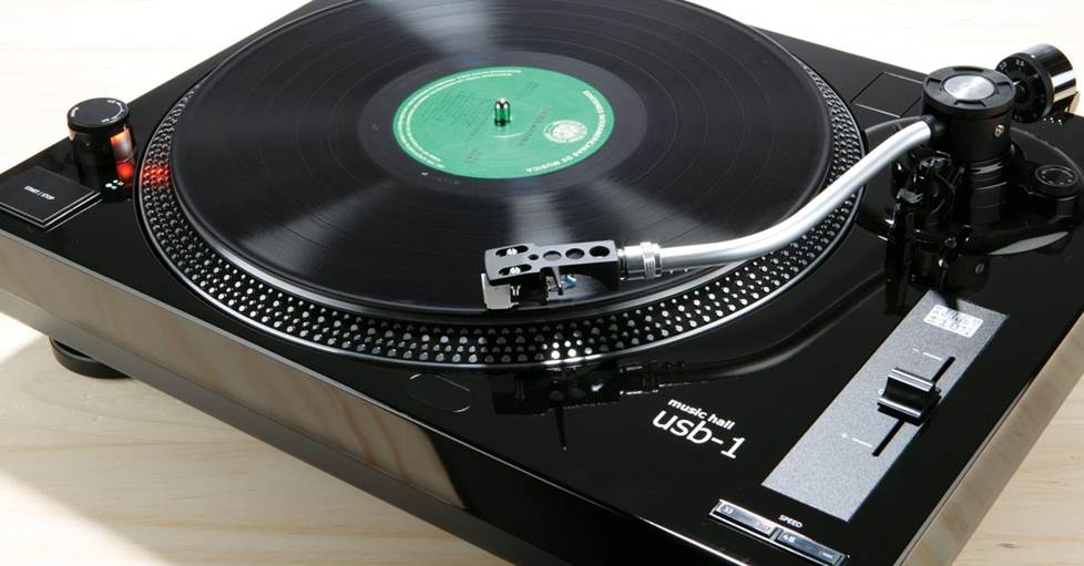 Music Hall USB-1 Manual belt-drive turntable with pre-mounted cartridge, USB output, and built-in phono preamp