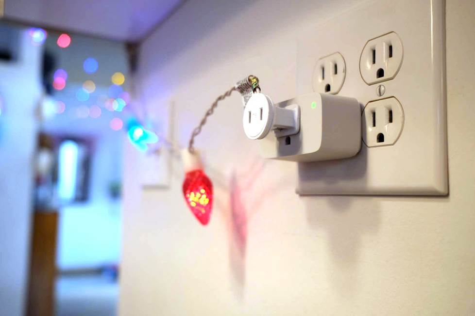 Smart outlet