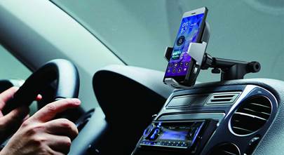 How to choose a phone mount for the car