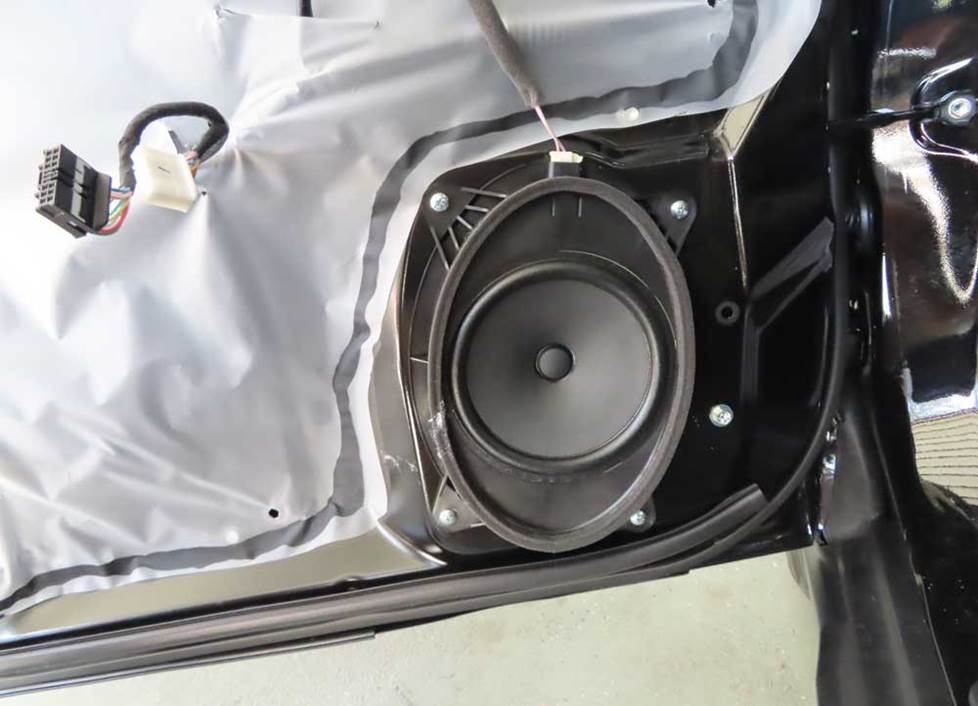 subaru legacy front door speaker