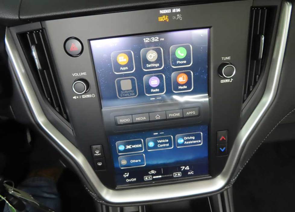 subaru legacy base radio