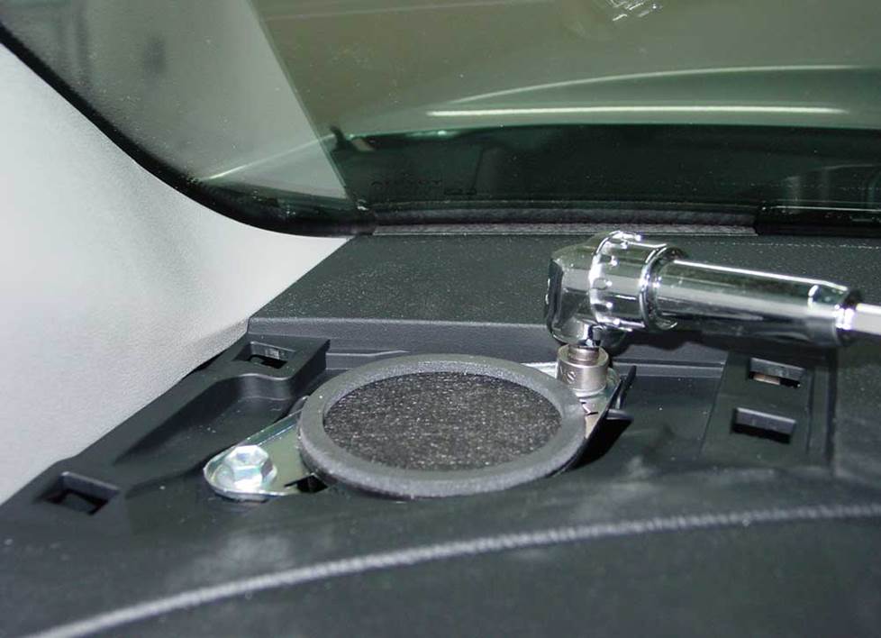 Toyota Tundra dash speaker