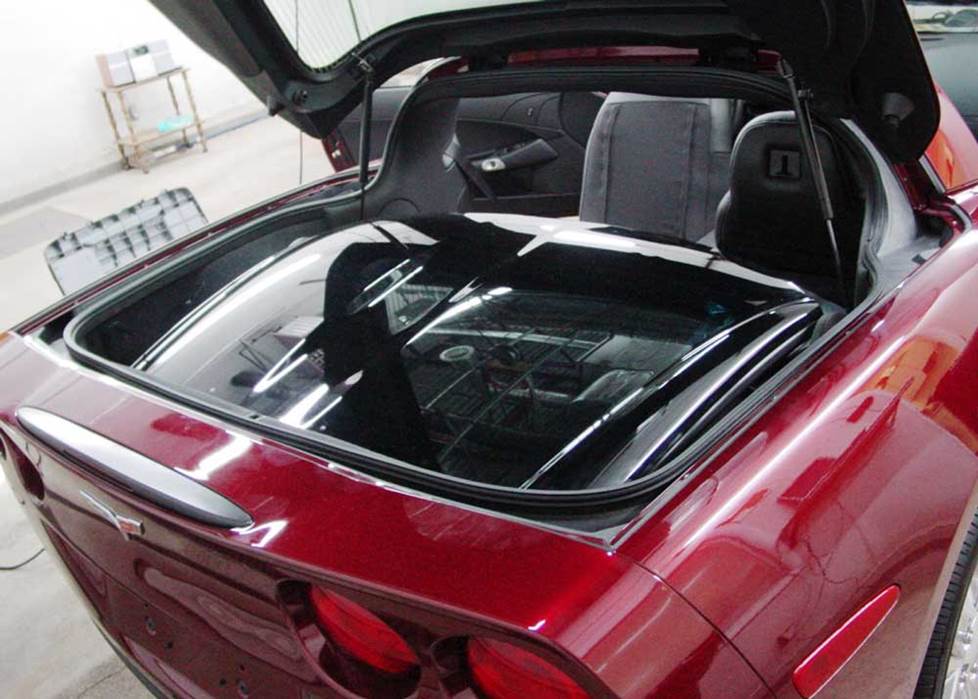 Chevy Corvette C6 trunk and targa top