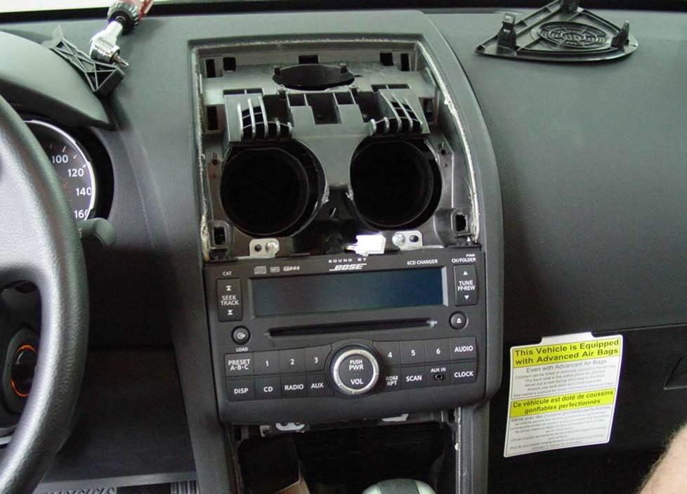 nissan rogue radio removal