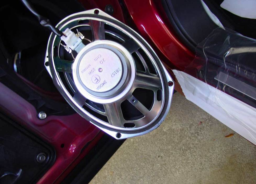 nissan rogue speaker removal
