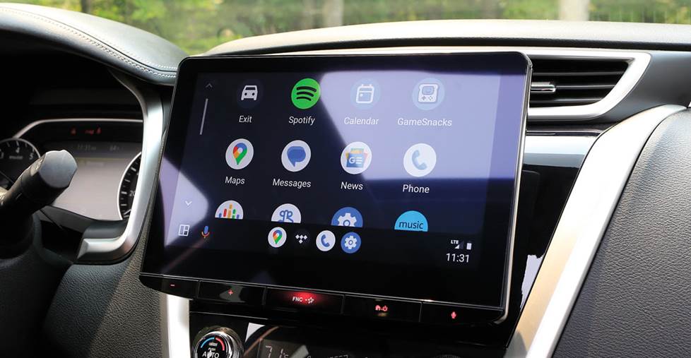 JVC KW-Z1000W in a Nissan Murano