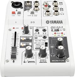 Yamaha AG03 mixer/USB 2.0 computer/iPad recording interface