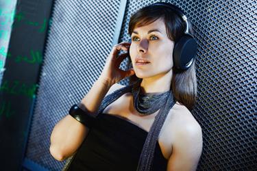 Parrot Zik Bluetooth, noise-canceling headphones