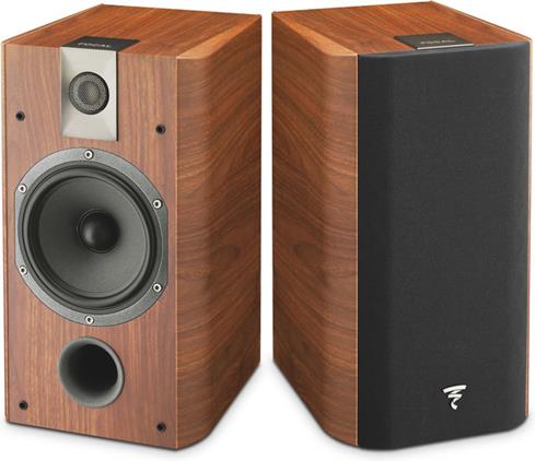 Focal Chorus 706 bookshelf speaker in walnut finish