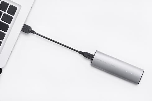 Connect a DAC to your computer with a USB cable