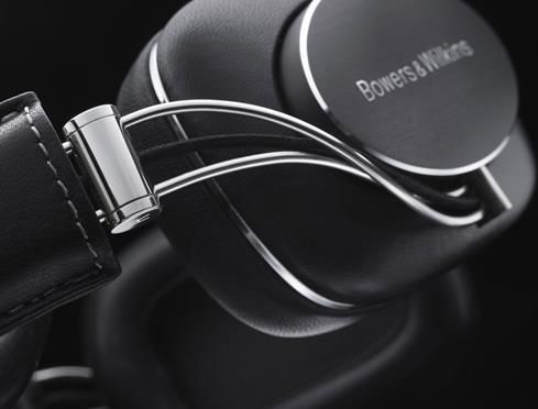 Bowers & Wilkins P7 around-the-ear headphones