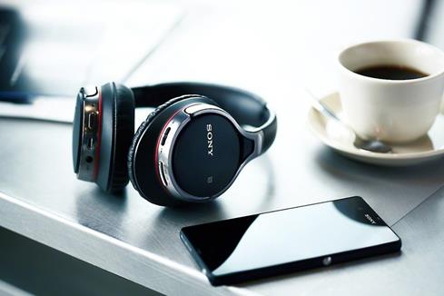 Sony MDR-1RBT Bluetooth headphones