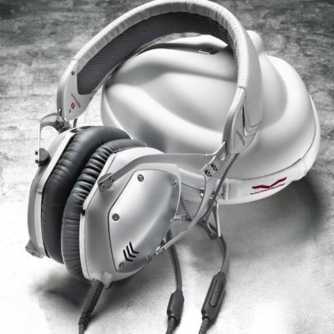 headphones with case