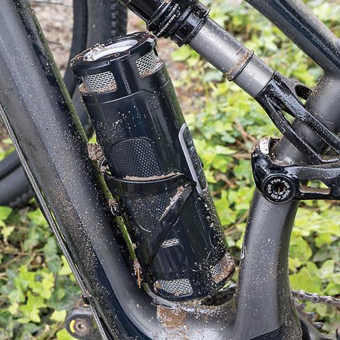 Scosche boomBOTTLE+