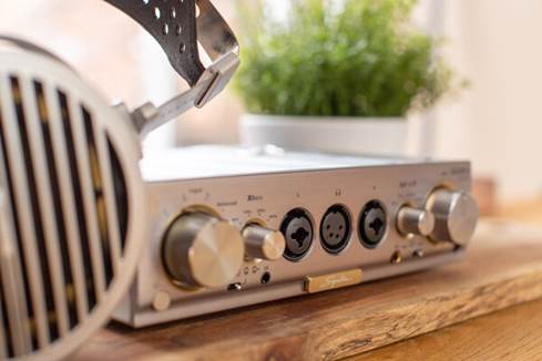 iFi Audio Pro iCAN Signature with HiFiMan headphones