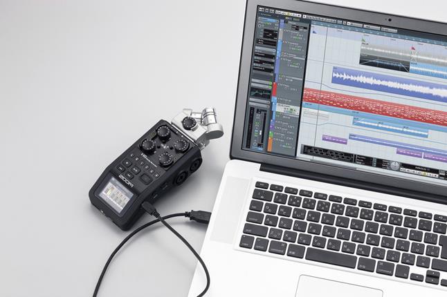 Zoom H6 digital recorder with Cubase LE recording software