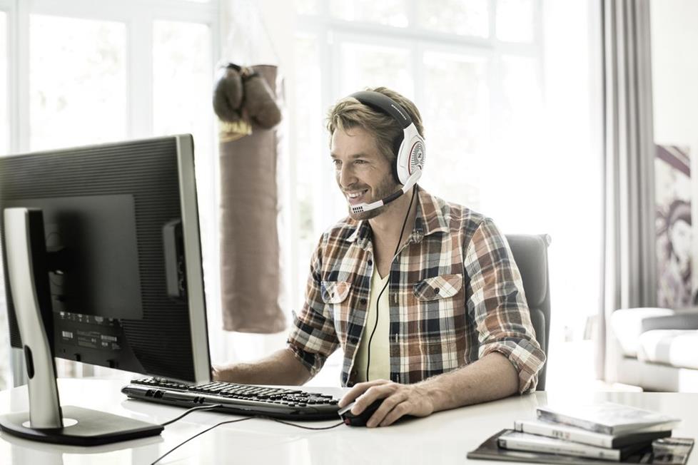 Gaming headphones