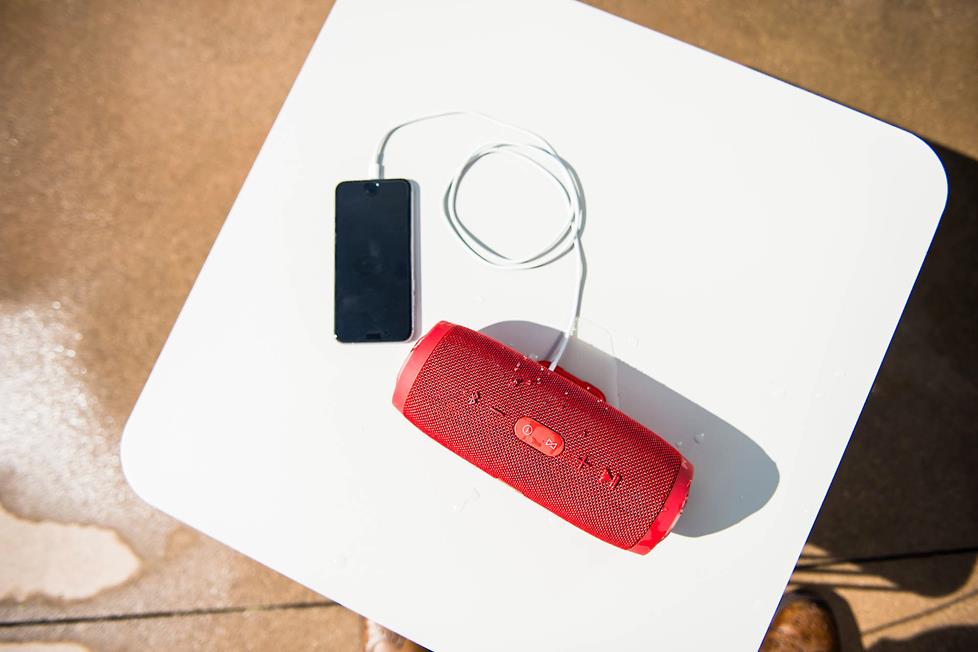 JBL Charge 3