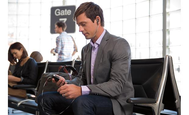 Bose® QuietComfort® 20i Acoustic Noise Cancelling® headphones Listen anywhere, without distractions