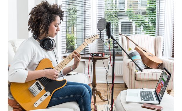 Focusrite Scarlett 2i2 (Second Generation) Plug in your electric guitar directly, and get some great sounds with the bundled software