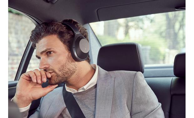 Sony WH-1000XM2 Sensors can detect whether you're running, walking, standing still, or riding in car