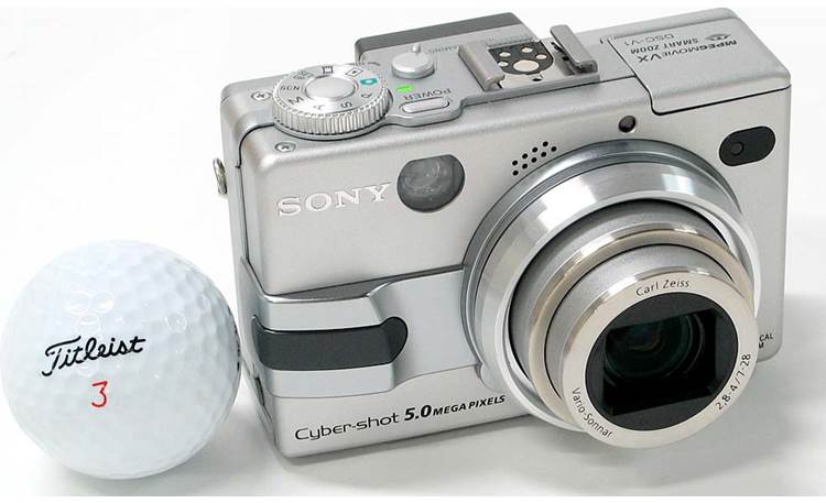Sony DSC-V1 With golf ball