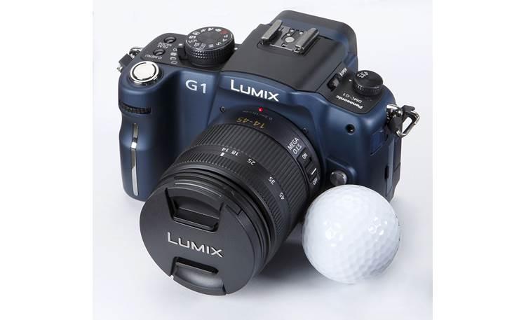 Panasonic Lumix DMC-G1 Kit With golf ball for scale (Blue)