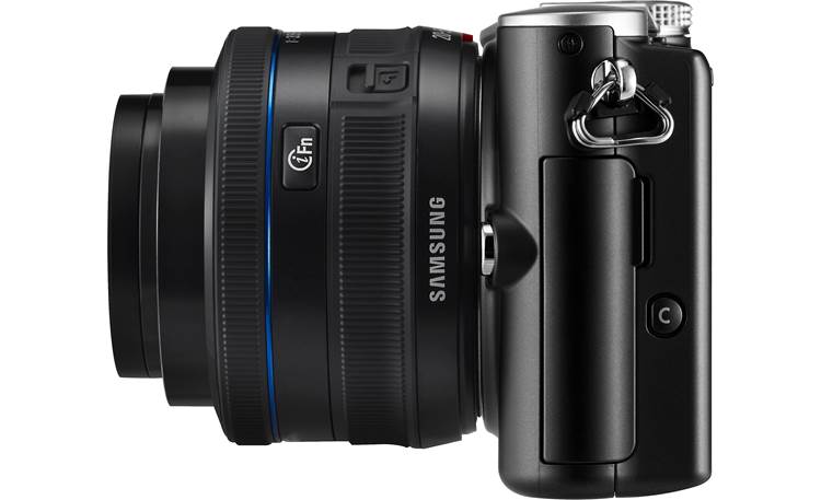 Samsung NX100 Left (with lens attached)