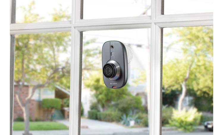 Logitech® Alert™ 700i Included suction cup mount allows camera to face indoors or out
