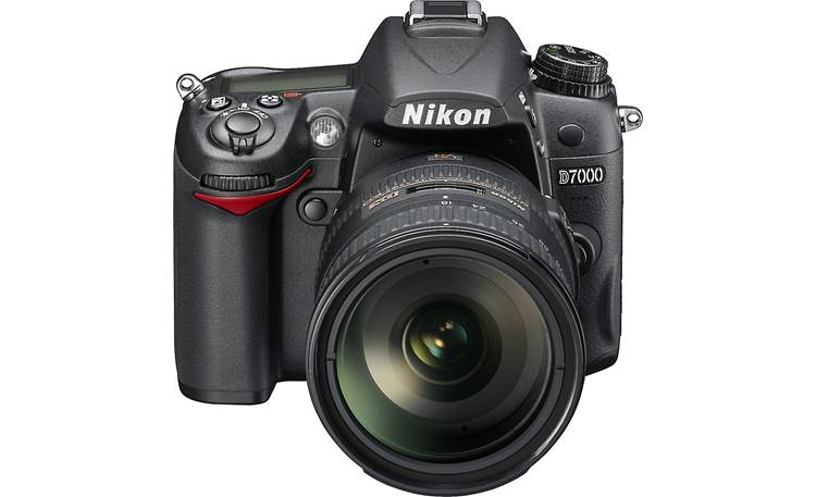 Nikon D7000 Long Zoom Kit Front, higher angle