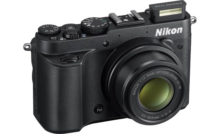 Nikon Coolpix P7700 Built-in flash