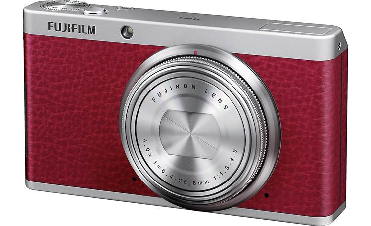 Fujifilm XF1 Lens retracts for slim profile