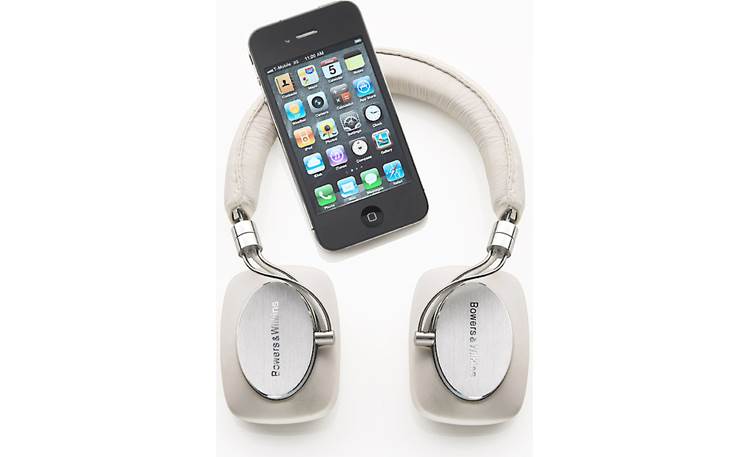 Bowers & Wilkins P5 With iPhone® (not included)