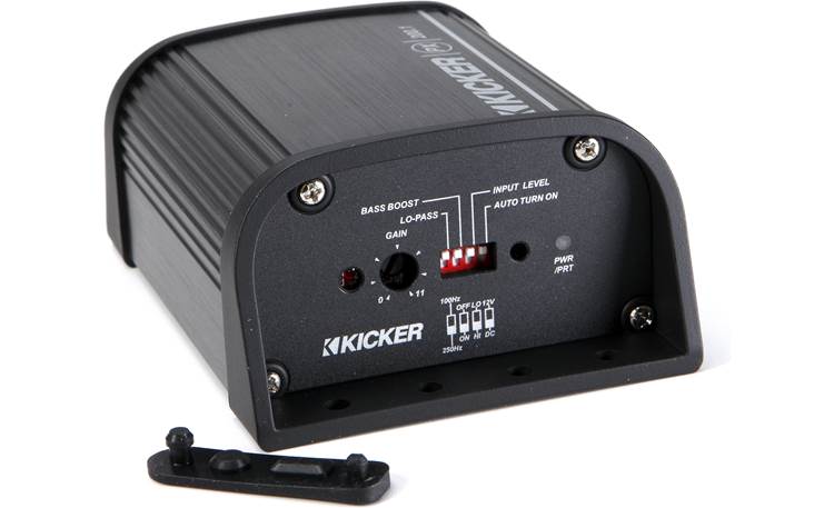 Kicker 12PX200.1 Rubber cover protects controls