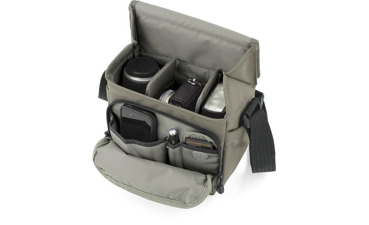 Lowepro Event Messenger 100 interior compartment, alternatively loaded (camera and accessories not included)
