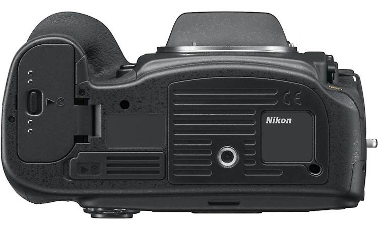 Nikon D800 (no lens included) Bottom view
