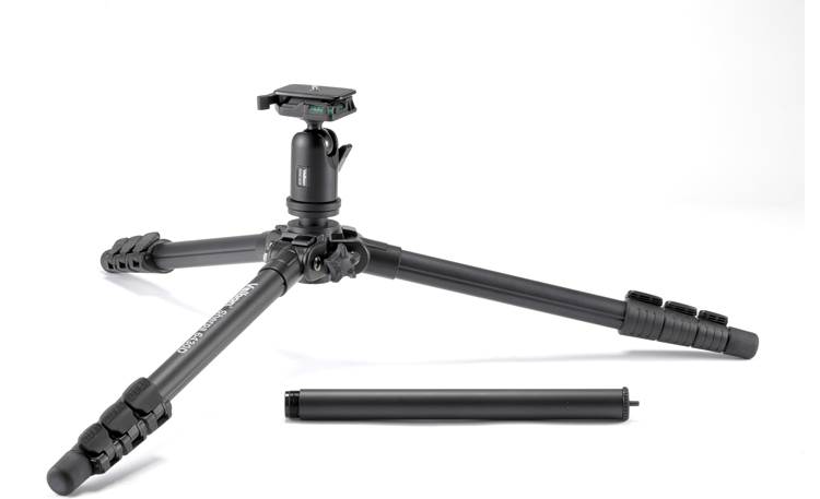 Velbon Sherpa 6430D Legs open for low-angle shooting
