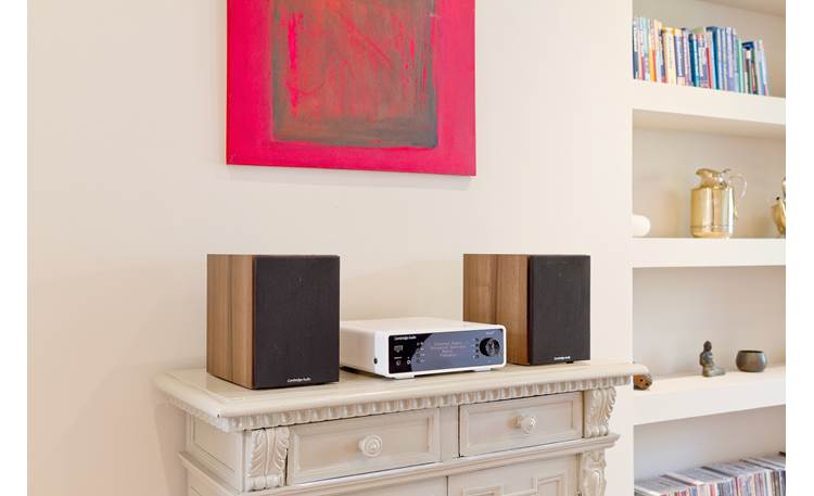 Cambridge Audio Minx Xi Compact tabletop system (speakers not included)