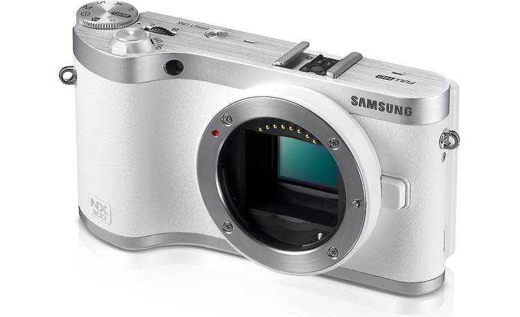 Samsung NX300 Front, 3/4 view, from right (body only)
