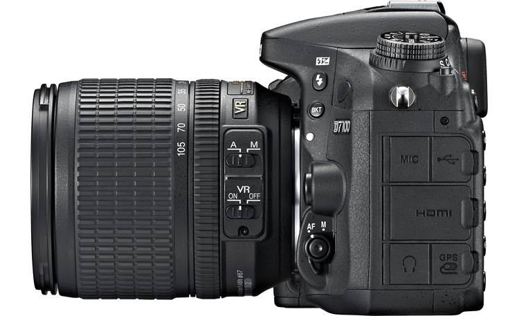 Nikon D7100 Kit Left side with lens