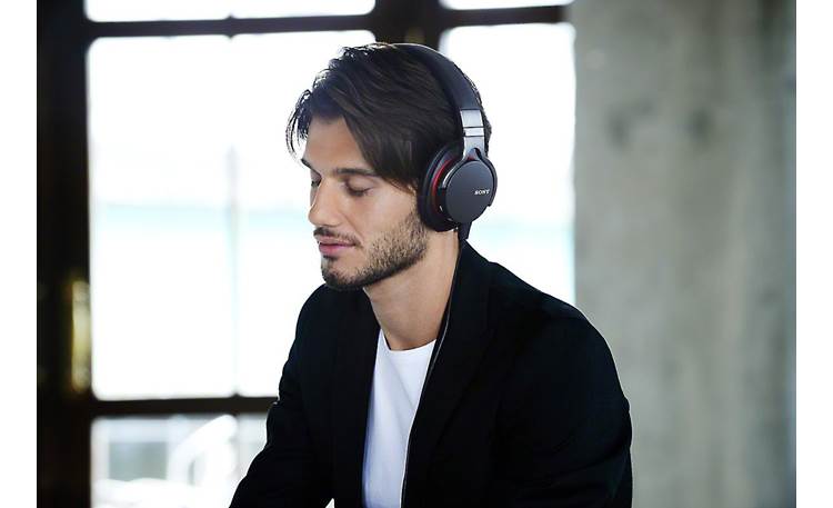 Sony MDR-1ADAC Premium Hi-Res Comfortable, around-the-ear fit